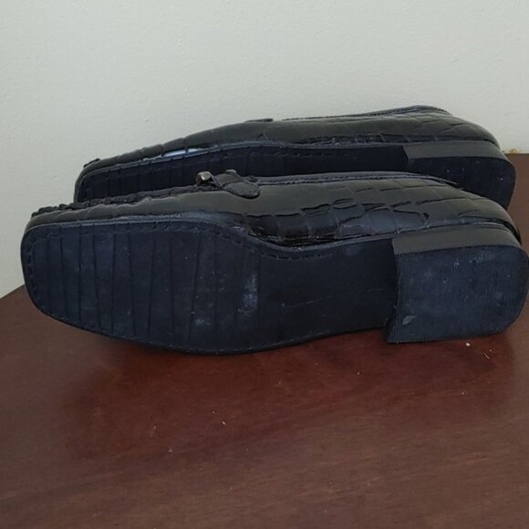 Mr. Seymour Unisex black Patten leather Kids shoes size 4 M - Picture 7 of 7